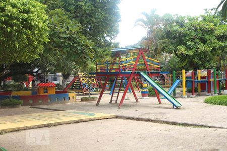 Apartamento para alugar com 55m², 2 quartos e 1 vagaÁrea Comum - Playground