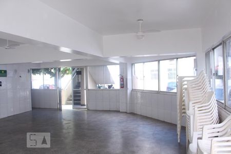 Apartamento para alugar com 55m², 2 quartos e 1 vagaÁrea comum - Salão de festas