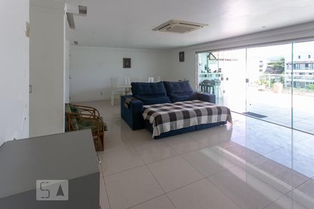 Sala de apartamento para alugar com 3 quartos, 260m² em Recreio dos Bandeirantes, Rio de Janeiro