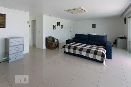 Sala de apartamento para alugar com 3 quartos, 260m² em Recreio dos Bandeirantes, Rio de Janeiro