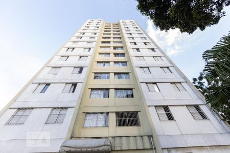Apartamento à venda com 55m², 2 quartos e 1 vagaFachada