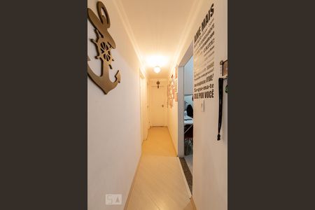 Corredor de apartamento para alugar com 2 quartos, 55m² em Vila Invernada, São Paulo