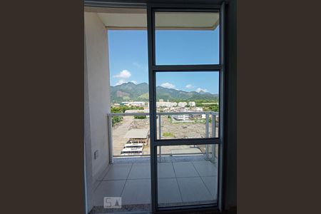 Varanda de apartamento para alugar com 2 quartos, 50m² em Anil, Rio de Janeiro