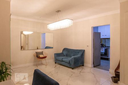 Sala de casa à venda com 6 quartos, 430m² em Bela Aliança, São Paulo