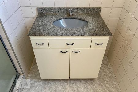 Apartamento à venda com 80m², 2 quartos e 1 vagaBanheiro