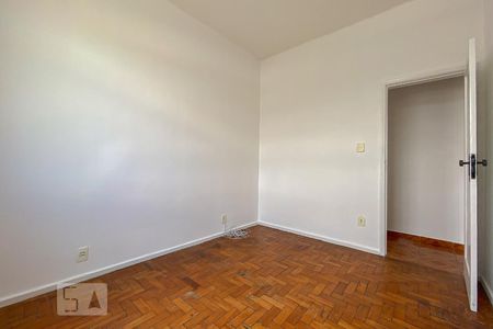 Apartamento à venda com 80m², 2 quartos e 1 vagaQuarto 2
