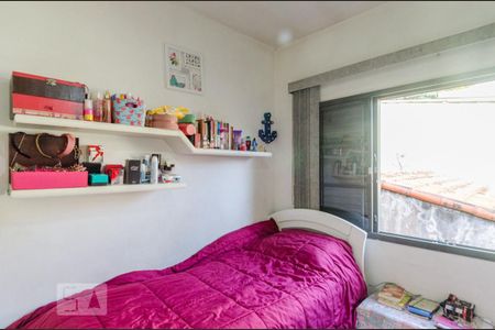 Casa à venda com 125m², 3 quartos e 2 vagasQuarto 3