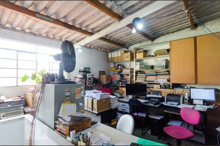 Casa à venda com 125m², 3 quartos e 2 vagasQuarto de serviço