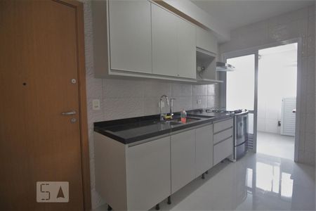 Apartamento à venda com 102m², 2 quartos e 2 vagasCozinha