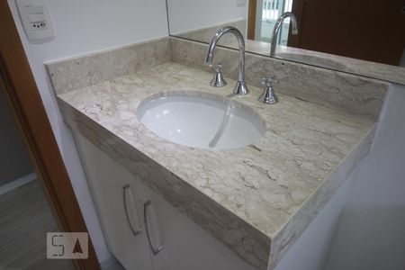 Pia de apartamento à venda com 2 quartos, 102m² em Vila Suzana, São Paulo