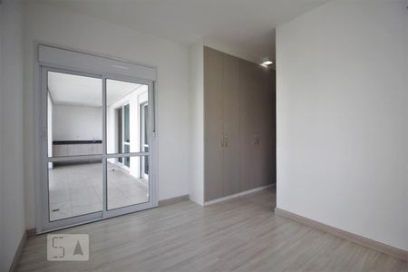 Suíte de apartamento à venda com 2 quartos, 102m² em Vila Suzana, São Paulo