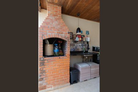 Casa de condomínio à venda com 315m², 4 quartos e 2 vagasVaranda - Churrasqueira 