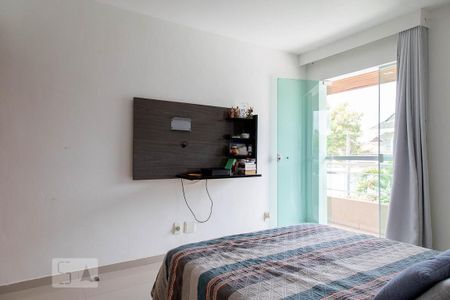 Casa de condomínio à venda com 315m², 4 quartos e 2 vagasSuíte 1