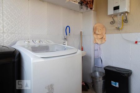 Casa de condomínio à venda com 315m², 4 quartos e 2 vagasÁrea de serviço