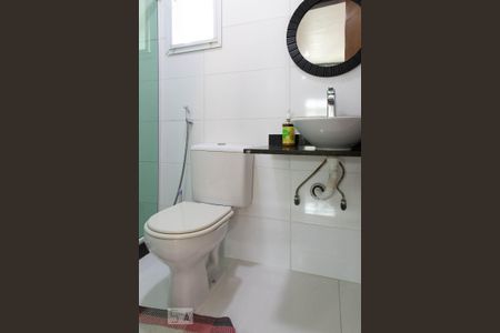 Casa de condomínio à venda com 315m², 4 quartos e 2 vagasBanheiro social 