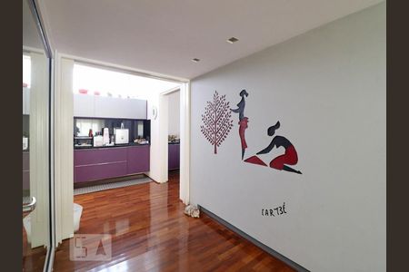 Apartamento à venda com 230m², 2 quartos e 2 vagasSala