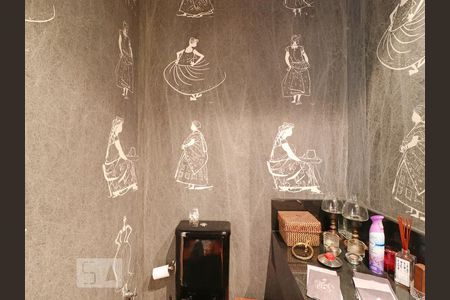 Apartamento à venda com 230m², 2 quartos e 2 vagasBanheiro