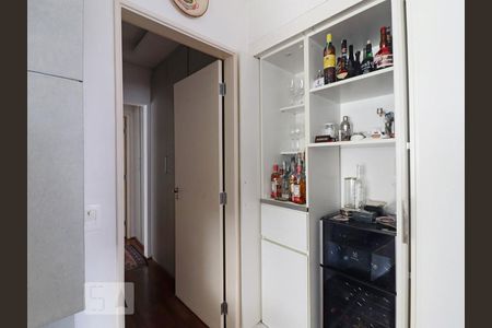 Apartamento à venda com 230m², 2 quartos e 2 vagasCozinha