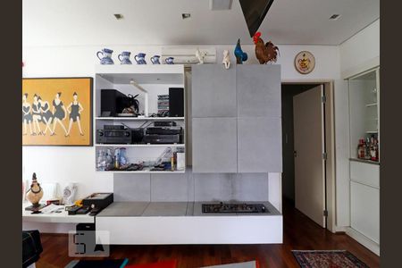 Apartamento à venda com 230m², 2 quartos e 2 vagasSala