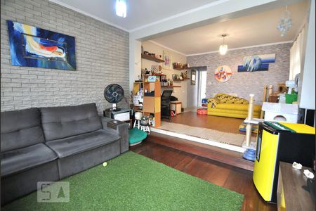 Sala de casa à venda com 3 quartos, 230m² em Vila Vera, São Paulo