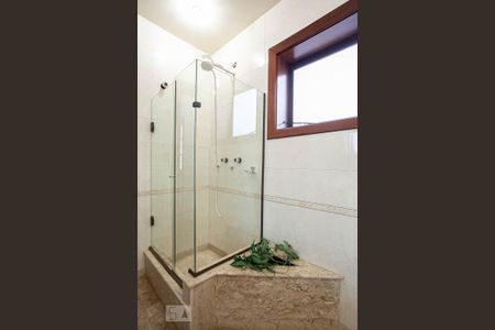 Casa para alugar com 170m², 3 quartos e 2 vagasBanheiro da suíte 