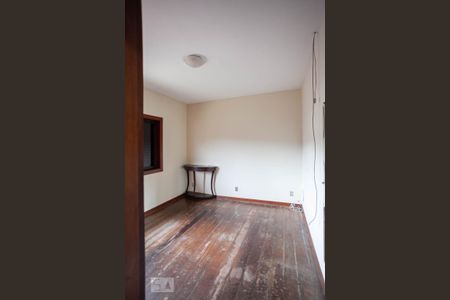 Casa para alugar com 170m², 3 quartos e 2 vagasQuarto 2