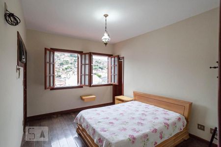 Casa para alugar com 170m², 3 quartos e 2 vagasSuíte 