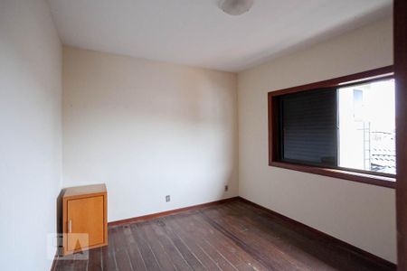 Casa para alugar com 170m², 3 quartos e 2 vagasQuarto 1