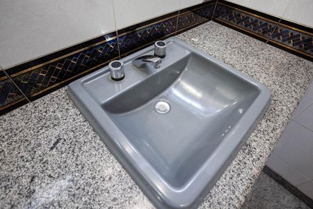 Casa para alugar com 170m², 3 quartos e 2 vagasBanheiro social 