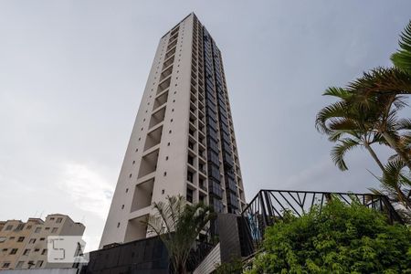 Apartamento à venda com 64m², 1 quarto e 1 vagafachada