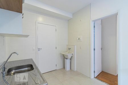 Sala e Cozinha de apartamento para alugar com 1 quarto, 26m² em Cambuci, São Paulo