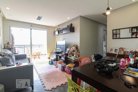 Apartamento à venda com 62m², 2 quartos e 2 vagas Apartamento à venda com 62m², 2 quartos e 2 vagasSala