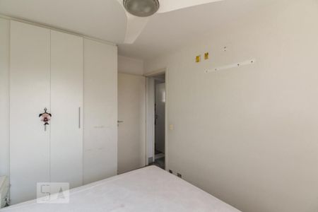 Apartamento à venda com 62m², 2 quartos e 2 vagas Apartamento à venda com 62m², 2 quartos e 2 vagasQuarto 2