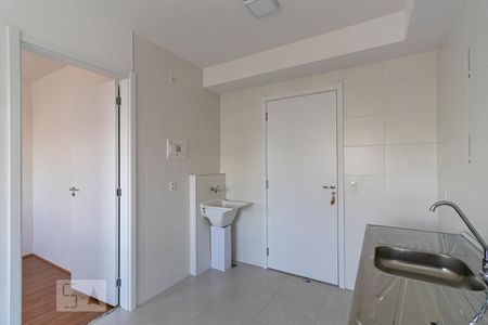 Sala e Cozinha de apartamento para alugar com 1 quarto, 26m² em Cambuci, São Paulo