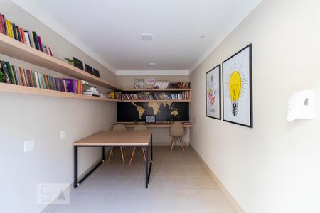 Apartamento para alugar com 26m², 1 quarto e sem vagaÁrea comum - Sala de estudos