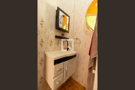 Casa para alugar com 96m², 2 quartos e 3 vagasBanheiro Corredor