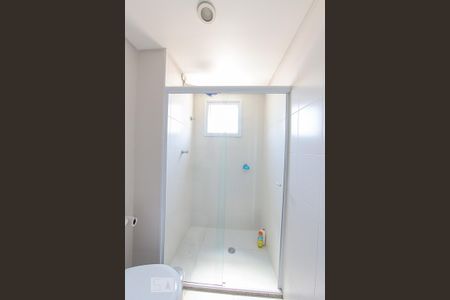 Apartamento à venda com 57m², 2 quartos e 1 vaga Apartamento à venda com 57m², 2 quartos e 1 vagaBanheiro