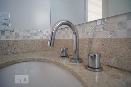 Apartamento à venda com 80m², 2 quartos e 1 vagaBanheiro