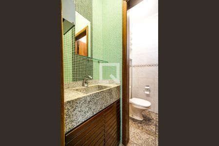 Lavabo de casa à venda com 3 quartos, 200m² em Penha de França, São Paulo