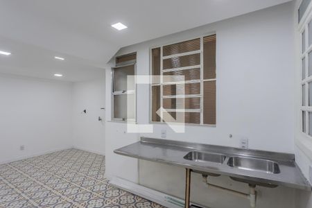 Apartamento à venda com 105m², 3 quartos e sem vagaCozinha