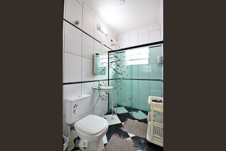 Casa à venda com 256m², 3 quartos e 2 vagasBanheiro Social