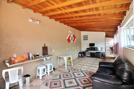 Casa à venda com 256m², 3 quartos e 2 vagasEspaço Gourmet