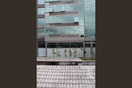 Casa de condomínio para alugar com 350m², 6 quartos e 2 vagas Casa de condomínio para alugar com 350m², 6 quartos e 2 vagasVista da Suíte