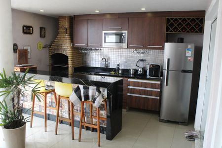 Casa de condomínio para alugar com 350m², 6 quartos e 2 vagas Casa de condomínio para alugar com 350m², 6 quartos e 2 vagasÁrea Gourmet