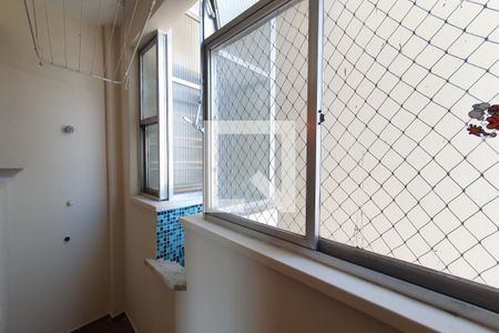 Apartamento à venda com 72m², 3 quartos e sem vagaÁrea de Serviço