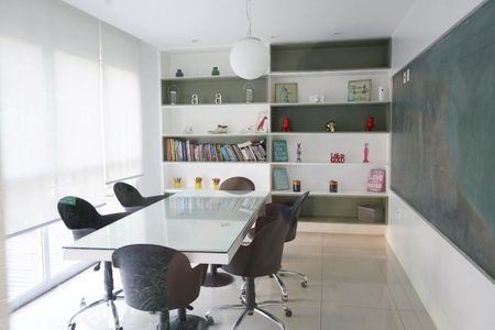 Apartamento para alugar com 67m², 2 quartos e 1 vagaSala de Reunião