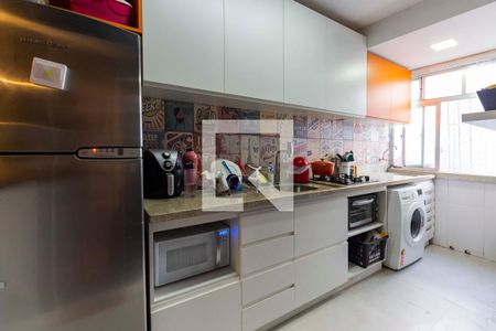 Apartamento à venda com 49m², 2 quartos e 1 vaga Apartamento à venda com 49m², 2 quartos e 1 vagaCozinha