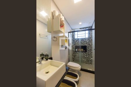 Apartamento à venda com 49m², 2 quartos e 1 vaga Apartamento à venda com 49m², 2 quartos e 1 vagaBanheiro