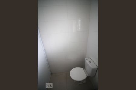 Studio para alugar com 26m², 1 quarto e sem vaga Studio para alugar com 26m², 1 quarto e sem vagaBanheiro