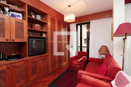 Sala de apartamento para alugar com 3 quartos, 200m² em Higienópolis, São Paulo